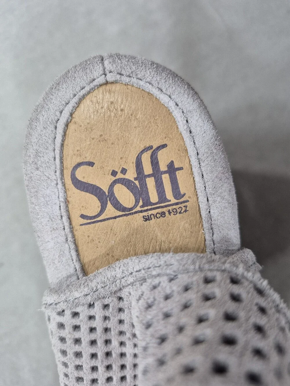 Sofft Saydee  wedge sandals women's 8M gray perforated suede leather side zip